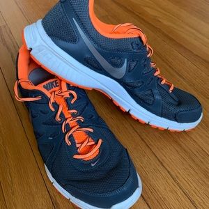 Nike Revolution 2 Mens Running Shoes